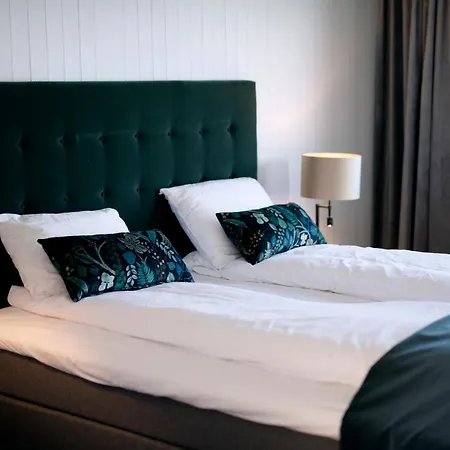 Hotell Utstein Kloster 3*