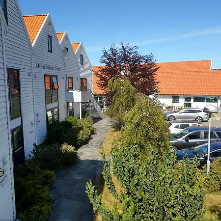 Utstein Kloster Hotel 3*