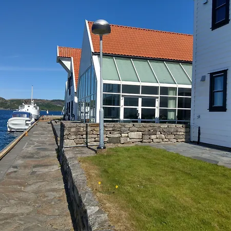 Utstein Kloster 3* Mosterøy