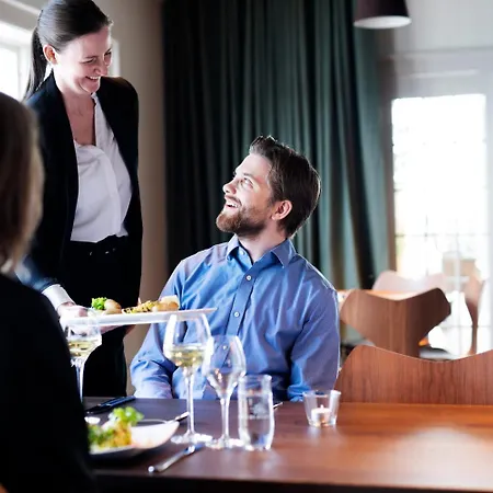 Szálloda Utstein Kloster