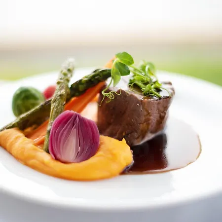 Hotel Utstein Kloster 3*